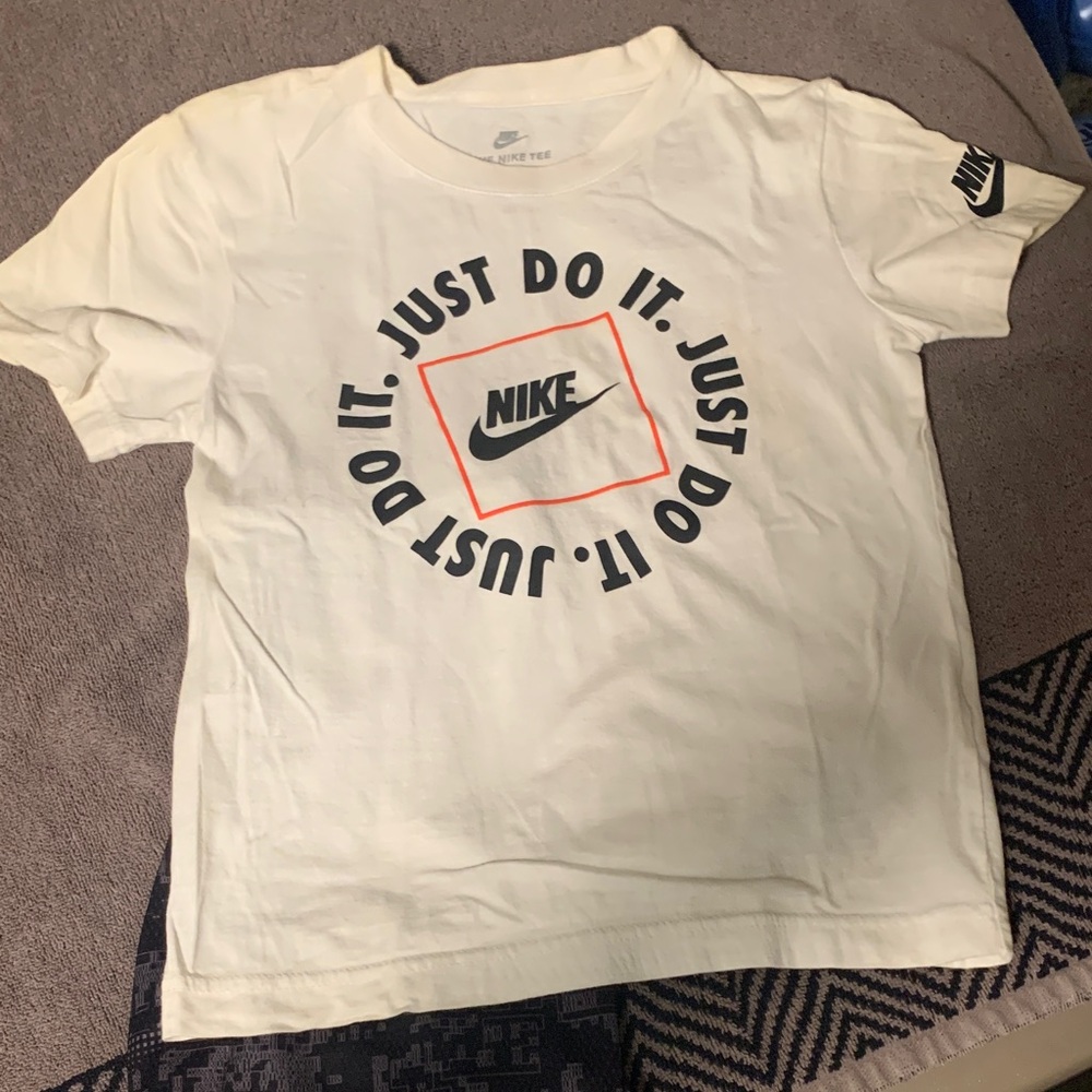 Nike Kids White 'Just Do It' Short Sleeve Tee